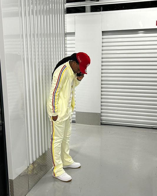Essential Tracksuit [Cream]